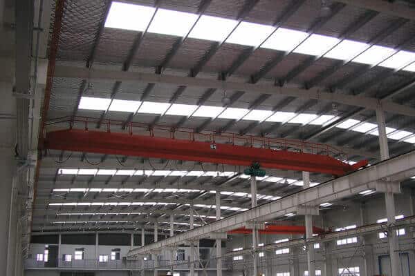 Prefab_Steel_Structure_Warehouse_Building_3_over-head-crane