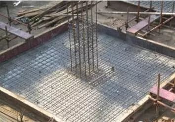 Steel_Structure_Foundation_Type_and_Construction_4_Binding-steel-bars