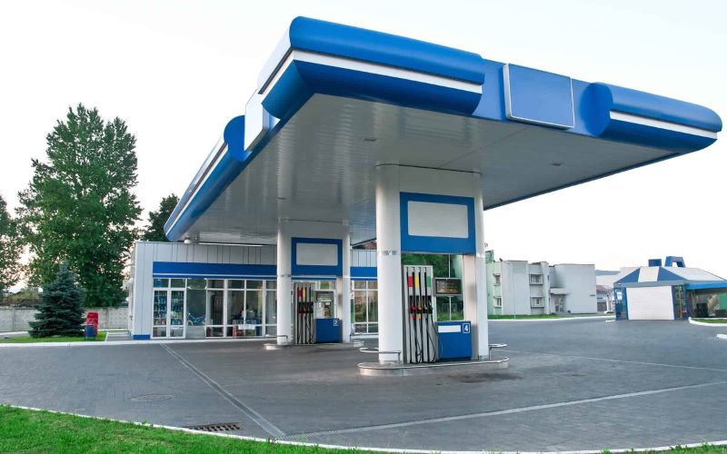 Features and Types of Gas Station Canopy Metal Building-Flat Canopies