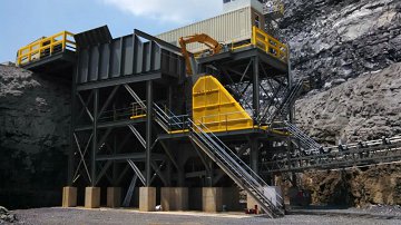 Primary Jaw Crusher Station with Rock Ox Hopper | ZHM Huawu Steel,China